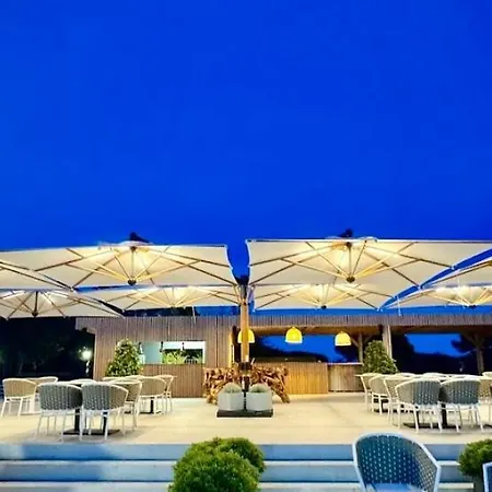 Bed and Breakfast 2 Pieces Pied Dans L'eau Πόρτο Βέκιο