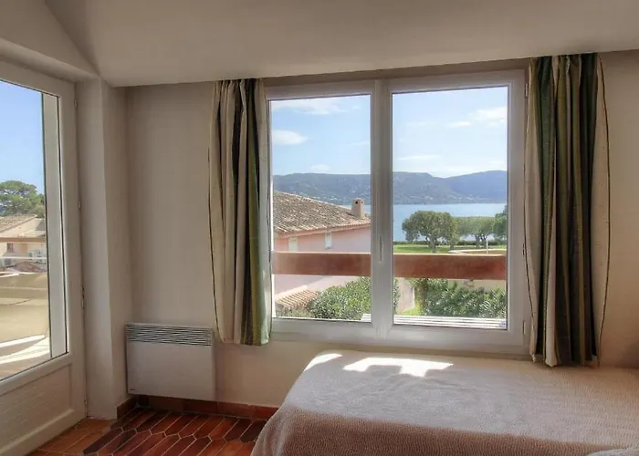 2 Pieces Pied Dans L'eau 4* Porto-Vecchio (Corsica)