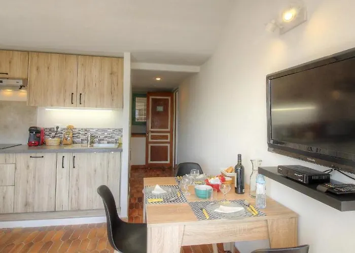 2 Pieces Pied Dans L'eau Bed & Breakfast Porto-Vecchio (Corsica)