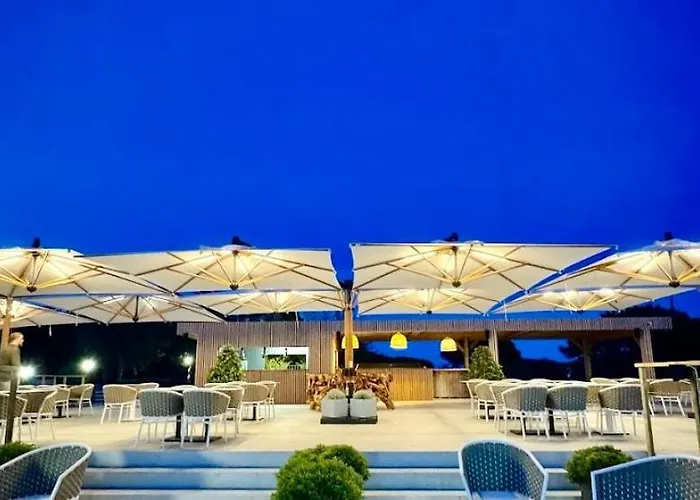 Bed & Breakfast 2 Pieces Pied Dans L'eau Porto-Vecchio (Corsica)